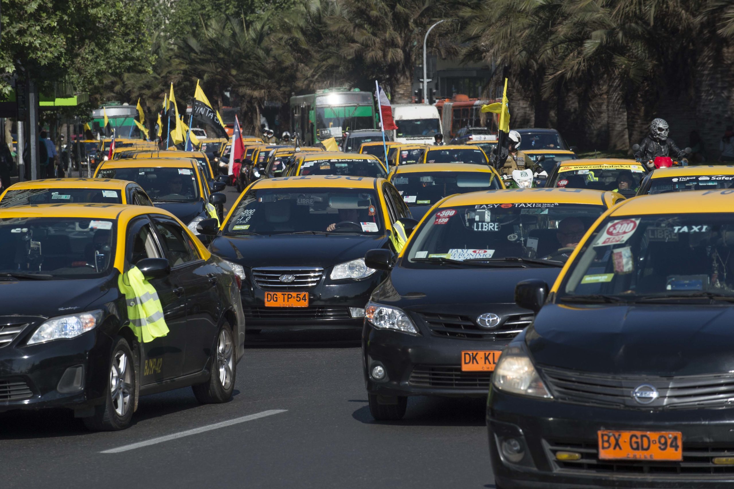 Cabify incorpora taxis de techo amarillo a su servicio