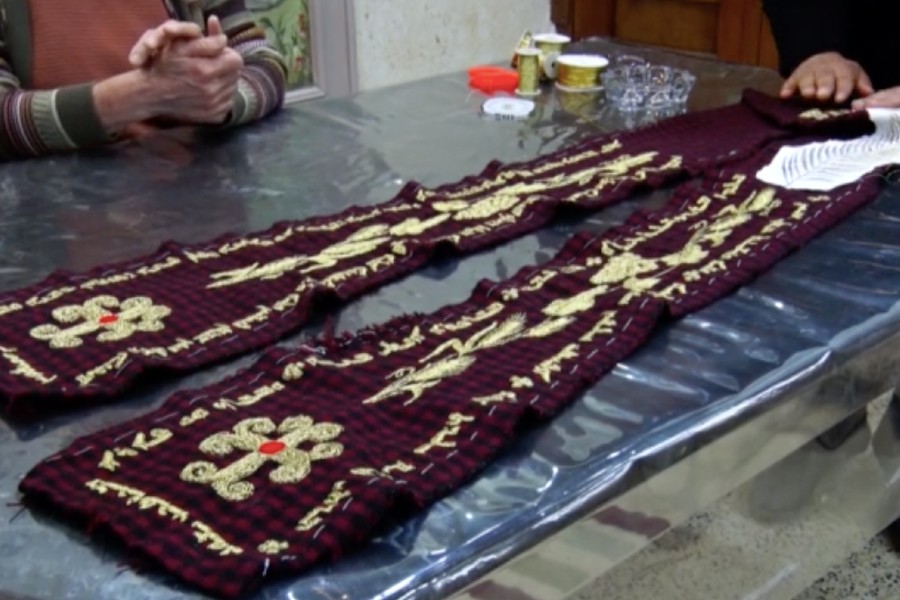 VIDEO | La historia de los cristianos de Irak está bordada en la estola