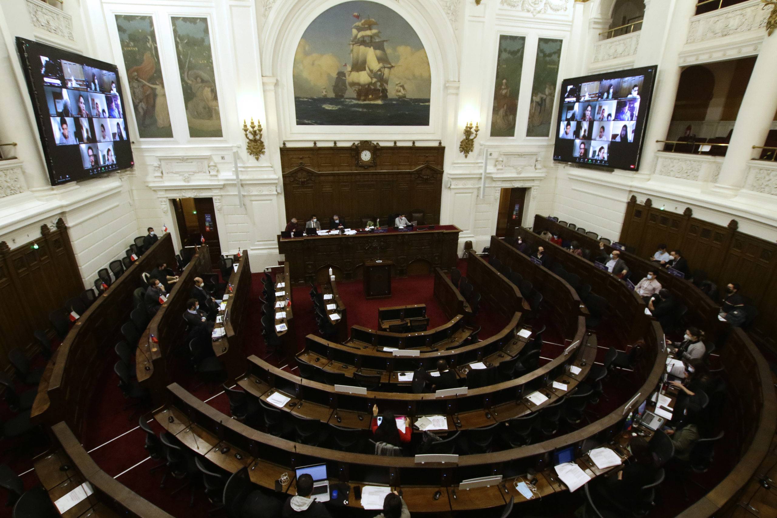 Critican propuesta de la Convención para derogar secreto del informe Valech