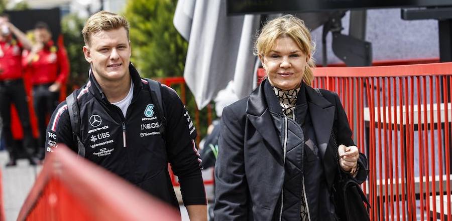 VIDEO: Corinna Schumacher vende patrimonio para mantener con vida a su