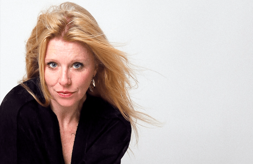 Actriz chilena Carolina Soltmann gana en el festival de cine de India con su debut en la dirección