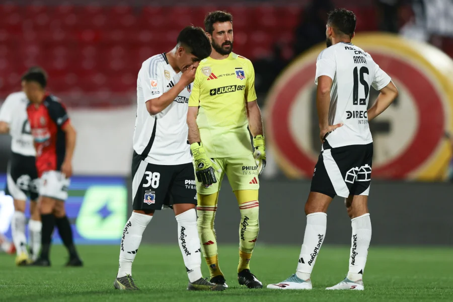 “Me preocupa mucho…”: Director de Blanco y Negro critica al plantel de Colo Colo