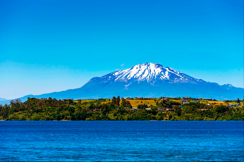 Vista hacia el Volcán Calbuco